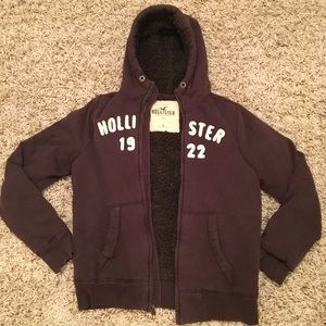 Hollister Sherpa lined hoodie
